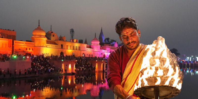 SPIRITUAL VARANASI - AYODHAYA TOURr